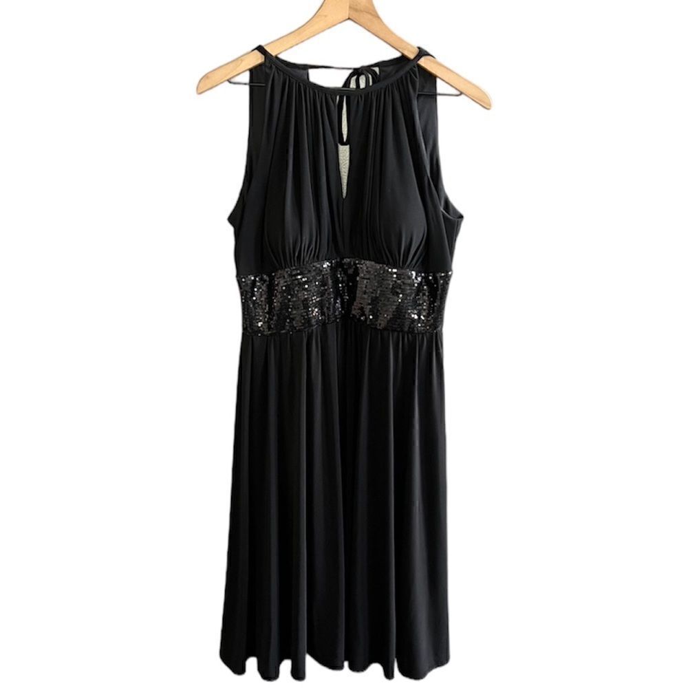 R M Collection Sleeveless Halter Cocktail Dress Sequin Waist Black Size 10